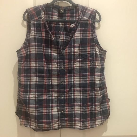 Eddie Bauer sleeveless blouse plaid cotton vest - Picture 3 of 10